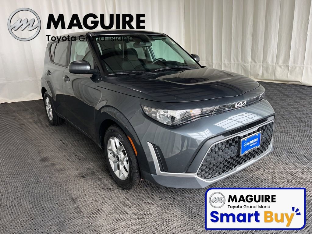 Used 2023 Kia Soul LX w/ LX Technology Package FWD image 35