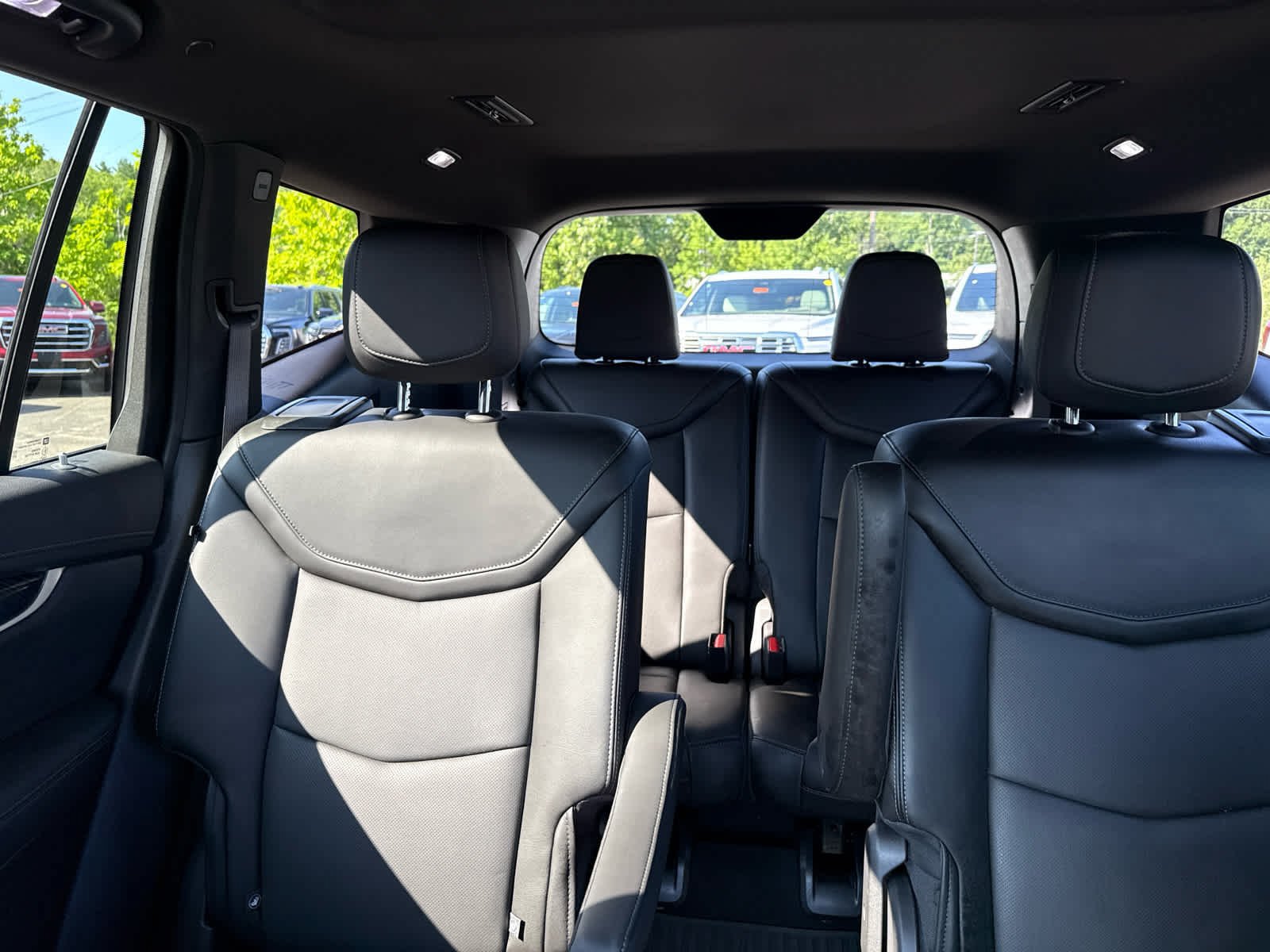 Used 2024 Cadillac XT6 Premium Luxury AWD/4WD image 22
