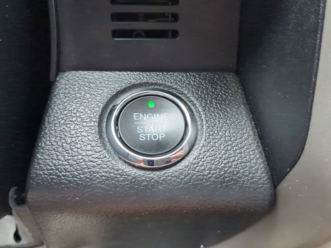 Certified 2020 Ford F150 Lariat AWD/4WD image 25