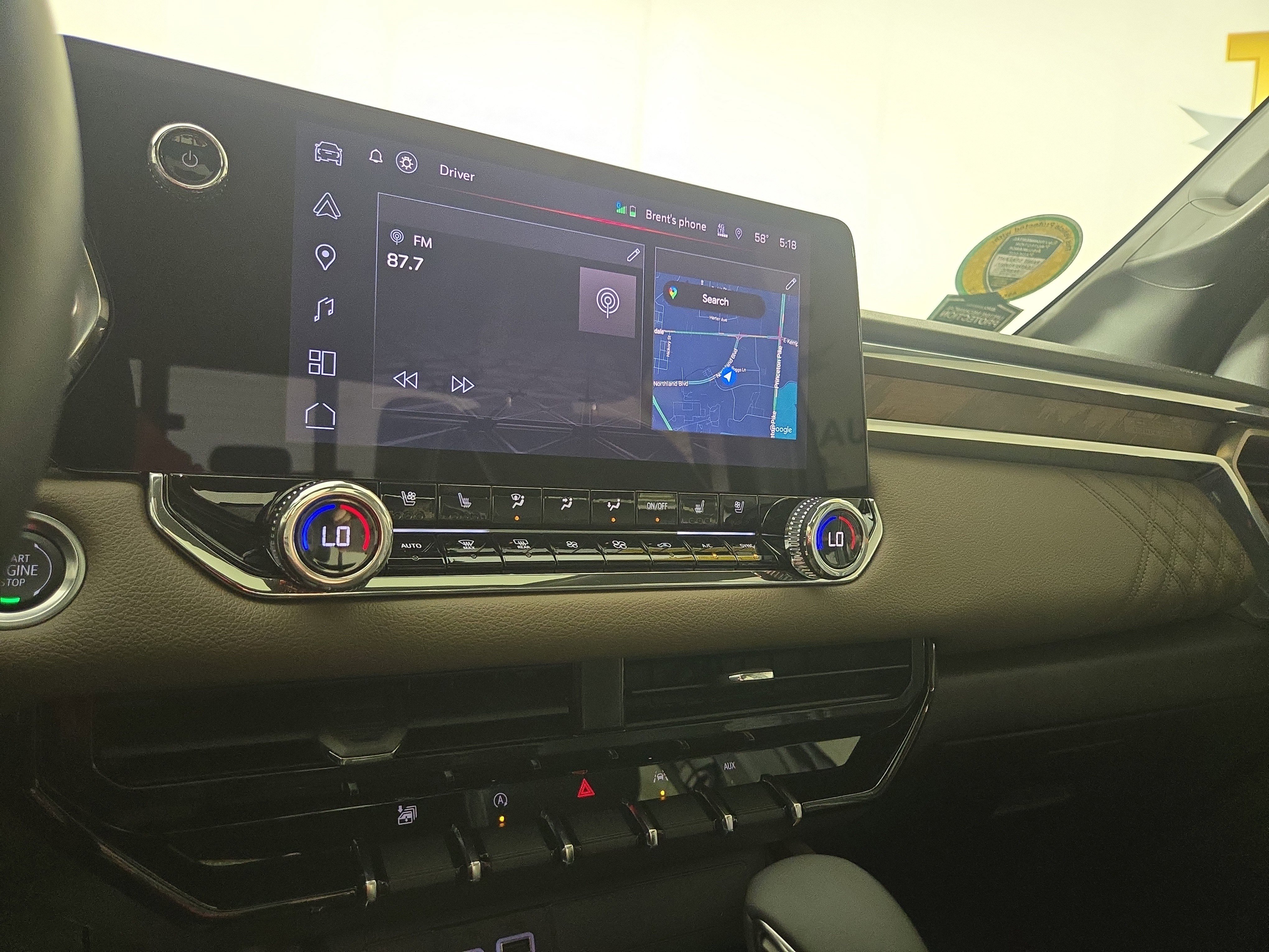 Certified 2025 GMC Canyon Denali w/ LPO, Denali Black Edition image 23