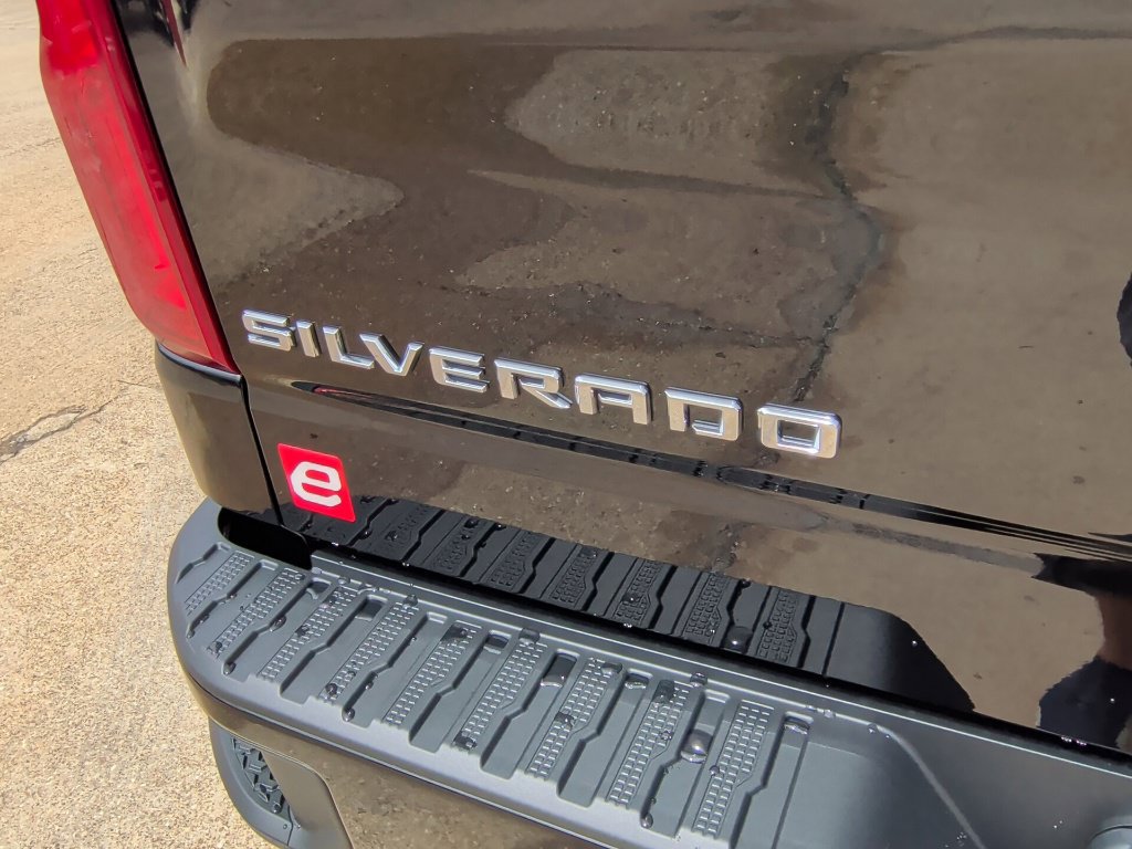 New 2026 Chevrolet Silverado 1500 RST w/ RST Select Package AWD/4WD image 39