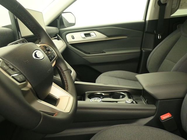 New 2026 Ford Explorer Active image 19