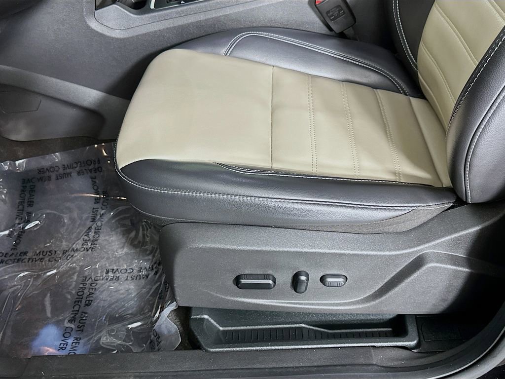 Used 2019 Ford Escape SEL image 26