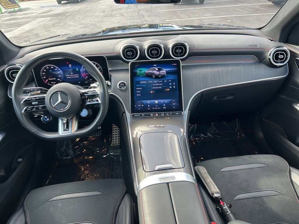 Used 2025 Mercedes-Benz GLC 43 AMG 4MATIC image 36