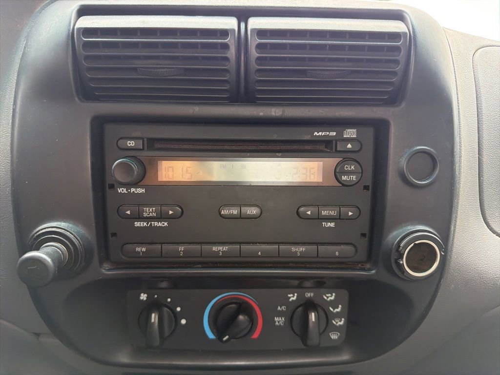 Used 2011 Ford Ranger XL image 15