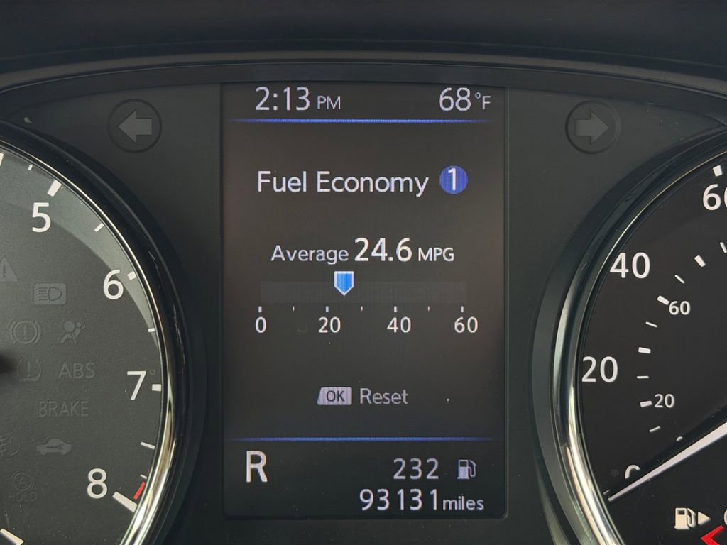 Used 2018 Nissan Rogue SL w/ Premium Package image 22