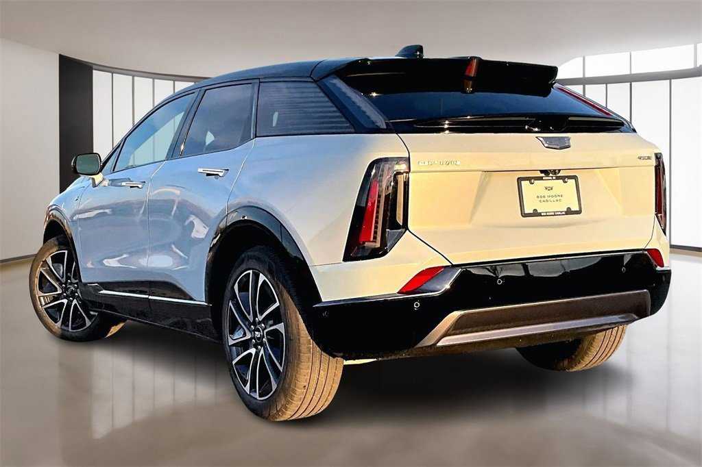 New 2026 Cadillac Optiq Sport 2 image 3