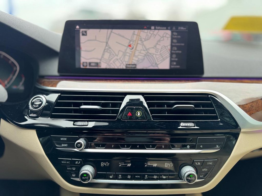 Used 2020 BMW 540i xDrive w/ Premium Package image 15