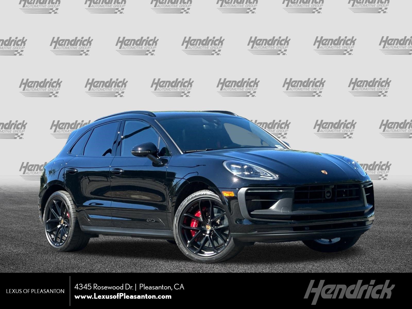 Used 2024 Porsche Macan GTS image 1