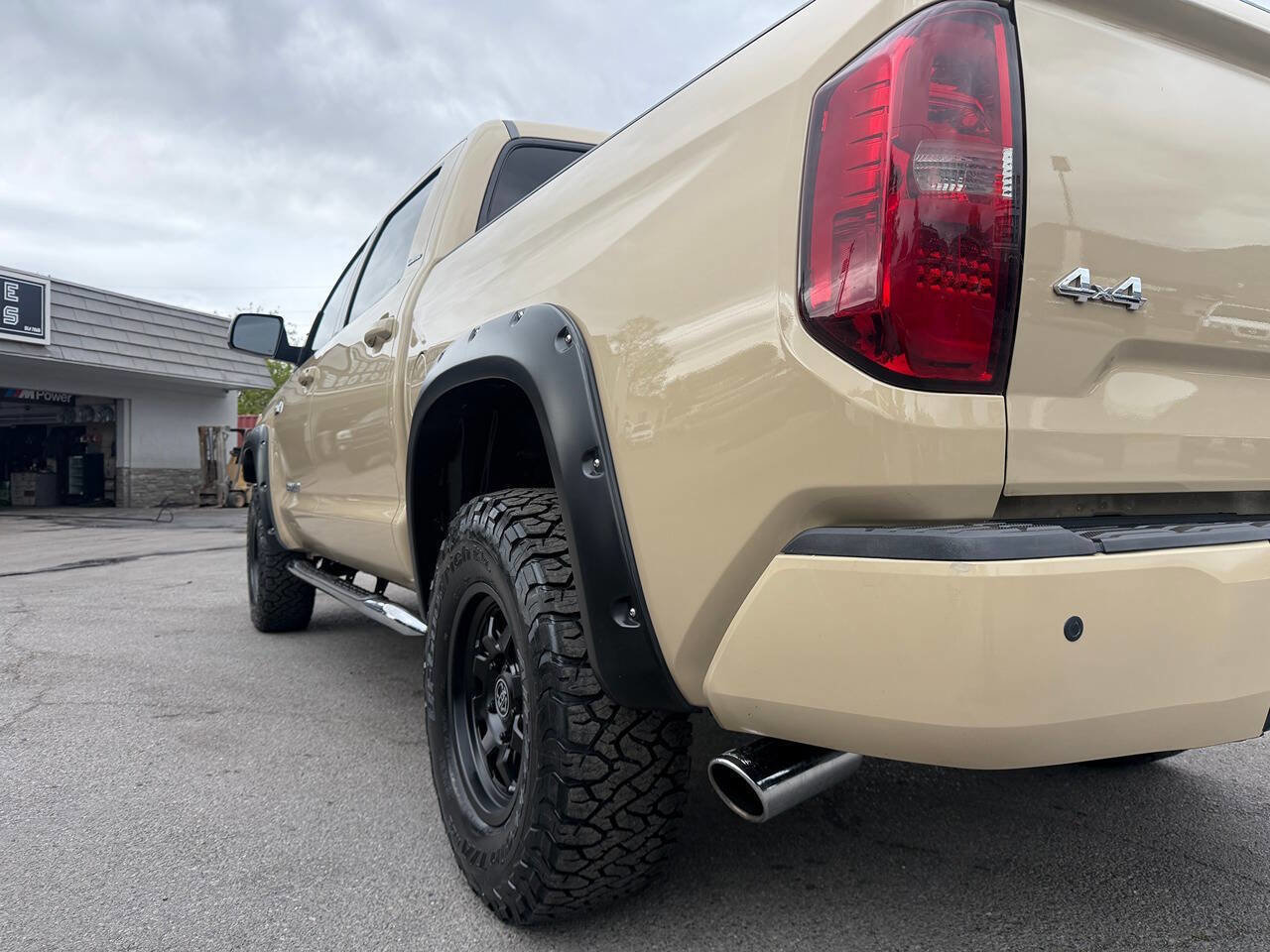 Used 2017 Toyota Tundra Limited w/ Limited Premium Package AWD/4WD image 54