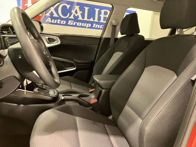 Used 2022 Kia Soul LX w/ Technology Package image 40