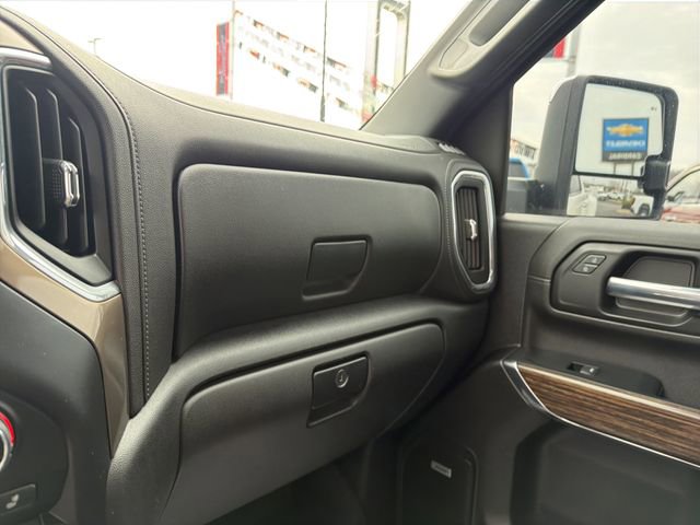 Used 2023 Chevrolet Silverado 3500 High Country w/ Safety Package II image 25