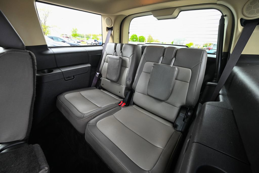 Used 2018 Ford Flex Limited w/ Equipment Group 303A AWD/4WD image 22