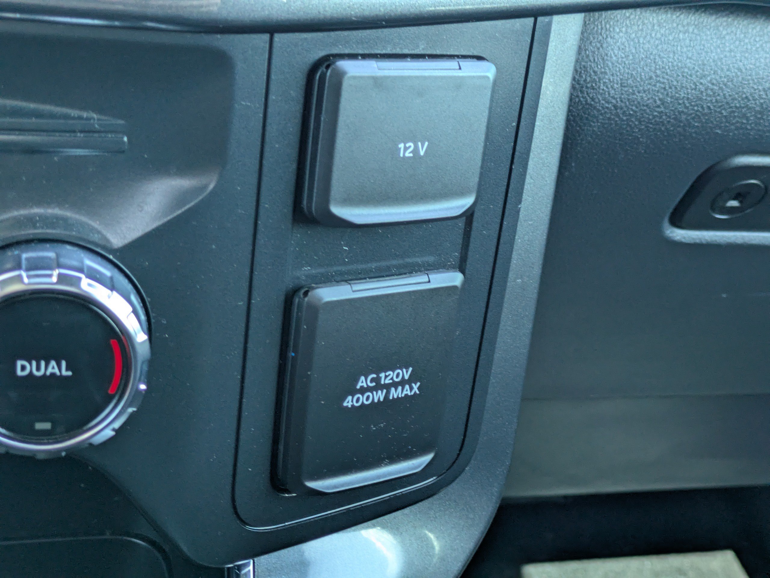 Used 2022 Ford F150 XLT w/ Equipment Group 302A High RWD image 30