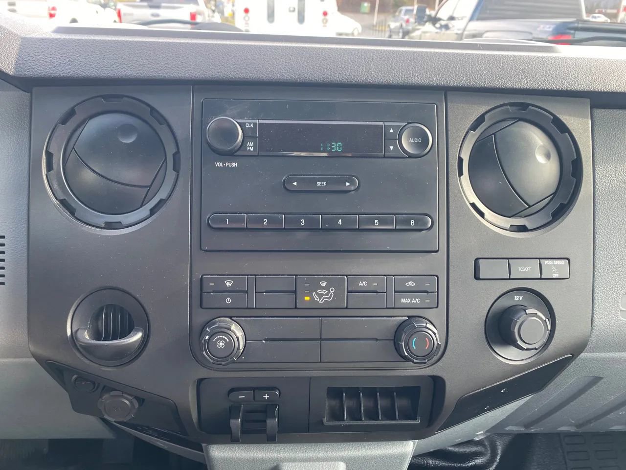 Used 2015 Ford F350 XL RWD image 14