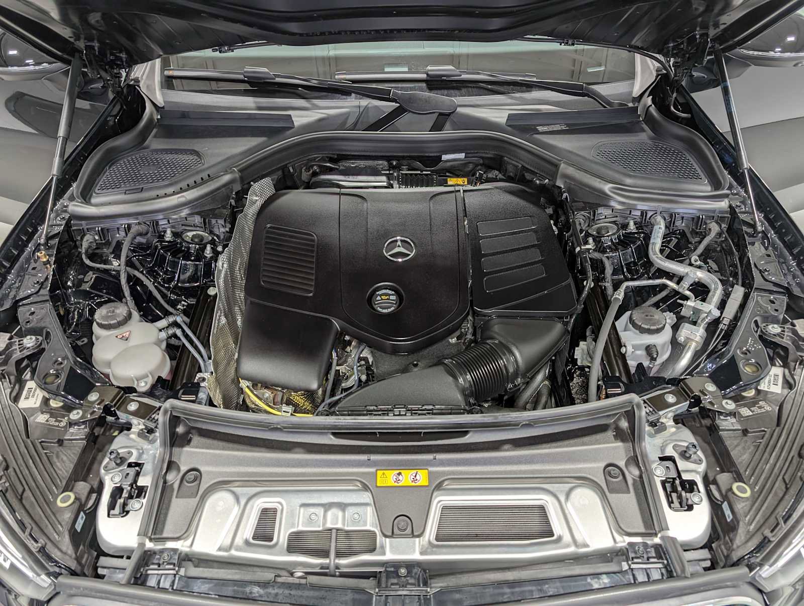 Certified 2026 Mercedes-Benz GLC 300 4MATIC image 15