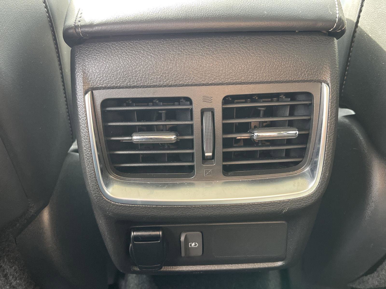 Certified 2021 INFINITI QX50 Essential w/ Convenience Package image 22