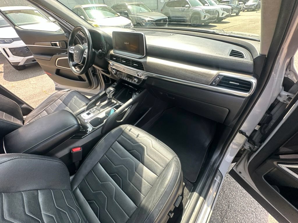 Used 2022 Kia Telluride SX w/ SX Prestige Package AWD/4WD image 34