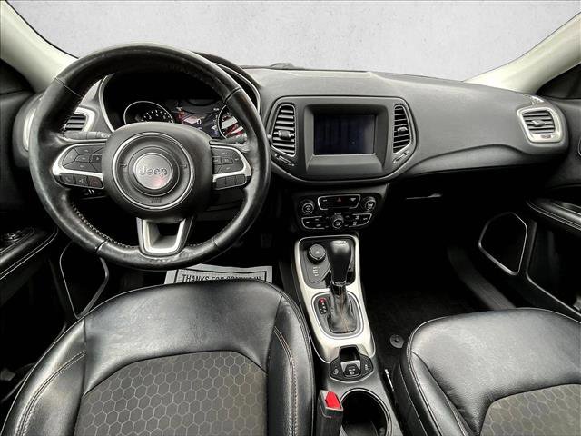 Used 2017 Jeep Compass Latitude w/ Popular Equipment Group image 16