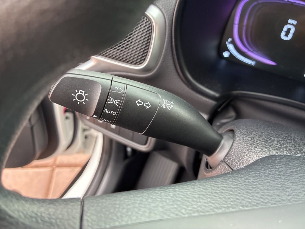 Used 2025 Kia Soul LX image 27