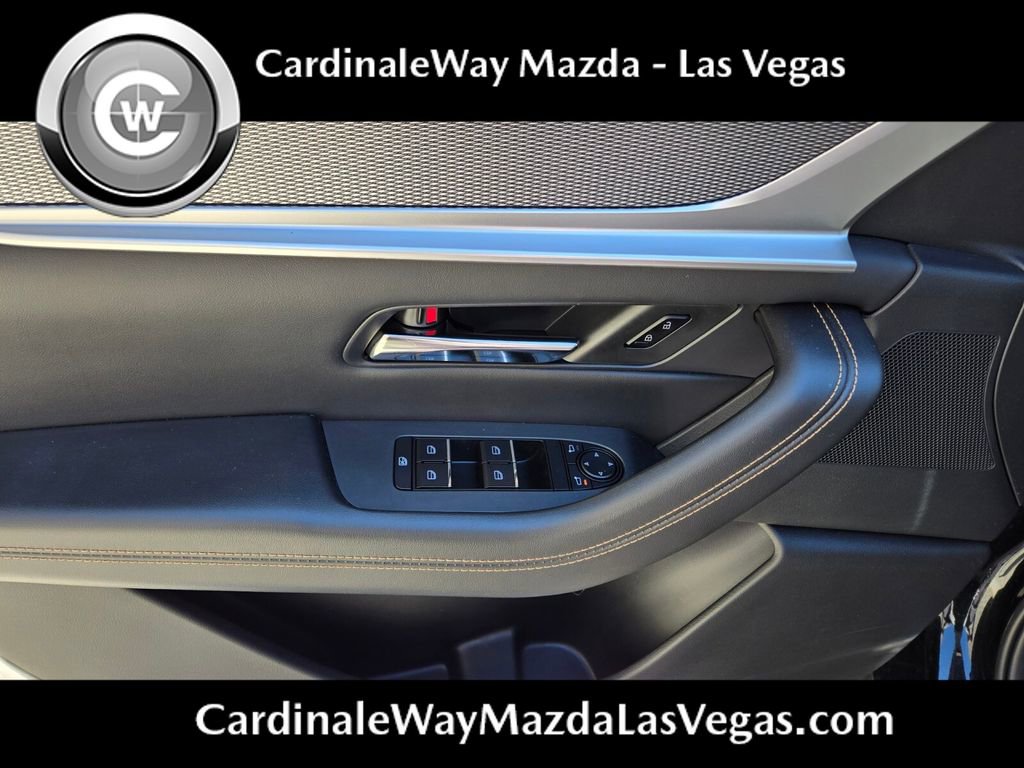 Used 2025 MAZDA CX-70 Plug-In Hybrid w/ Premium Pkg AWD/4WD image 23