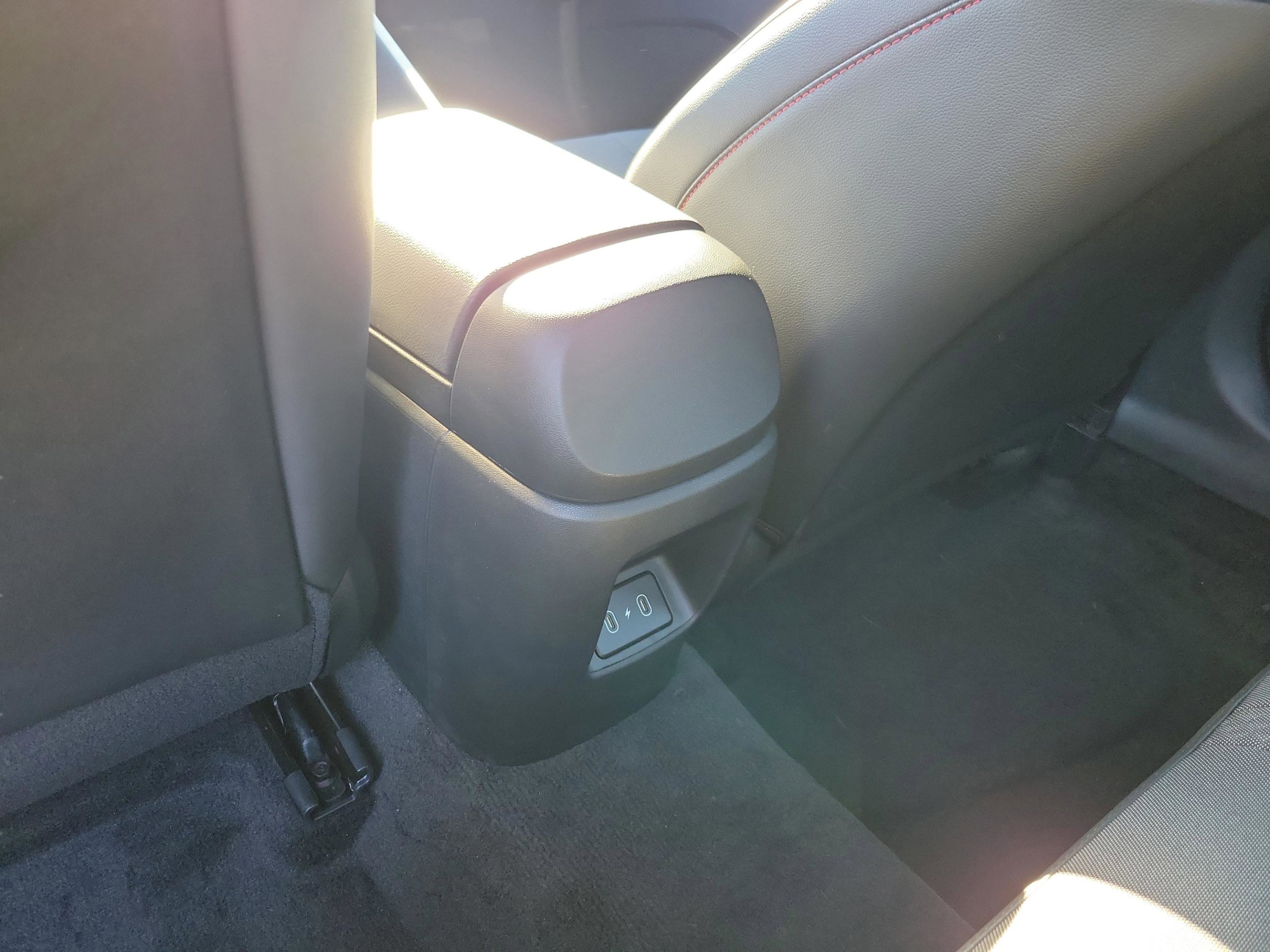 Certified 2025 Hyundai Elantra N Line image 10