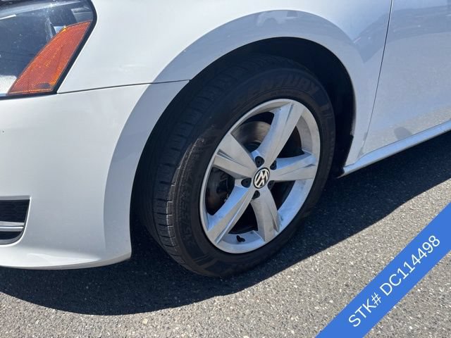 Used 2013 Volkswagen Passat 2.5 SE FWD image 4
