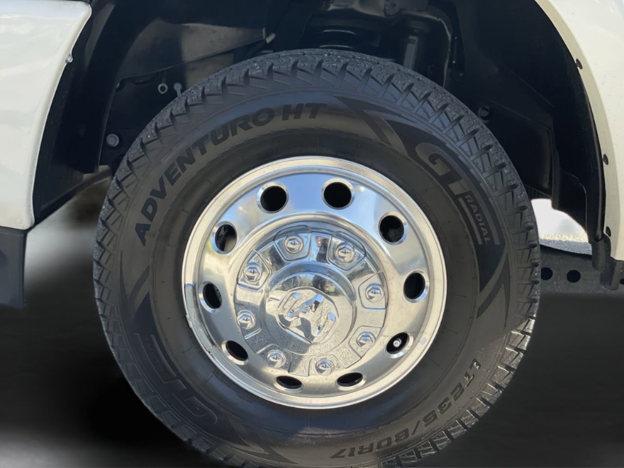 Used 2023 RAM 3500 Limited image 35