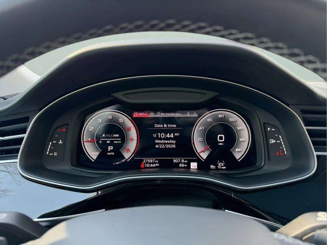 Certified 2024 Audi Q8 Prestige w/ Prestige Package AWD/4WD image 11