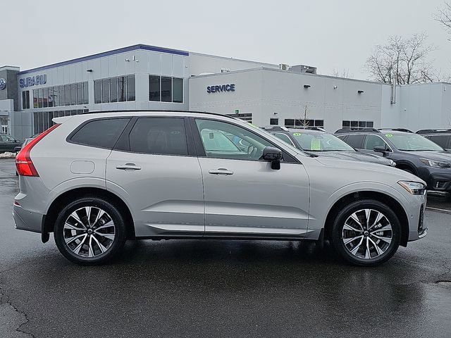 Used 2025 Volvo XC60 B5 Plus w/ Protection Package Premier image 7