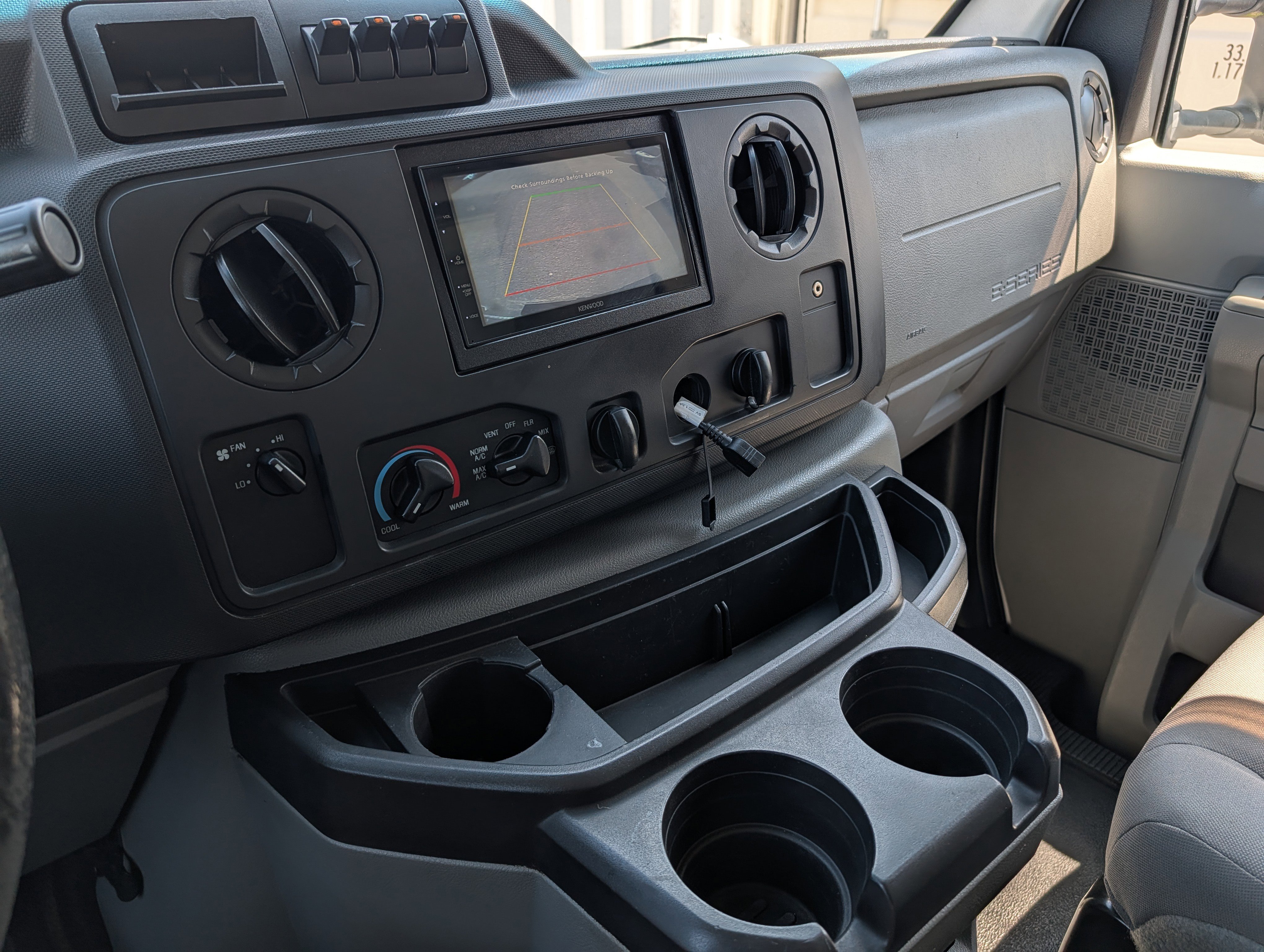Used 2017 Ford E-350 and Econoline 350 Super Duty w/ Power Windows & Locks Group RWD image 25
