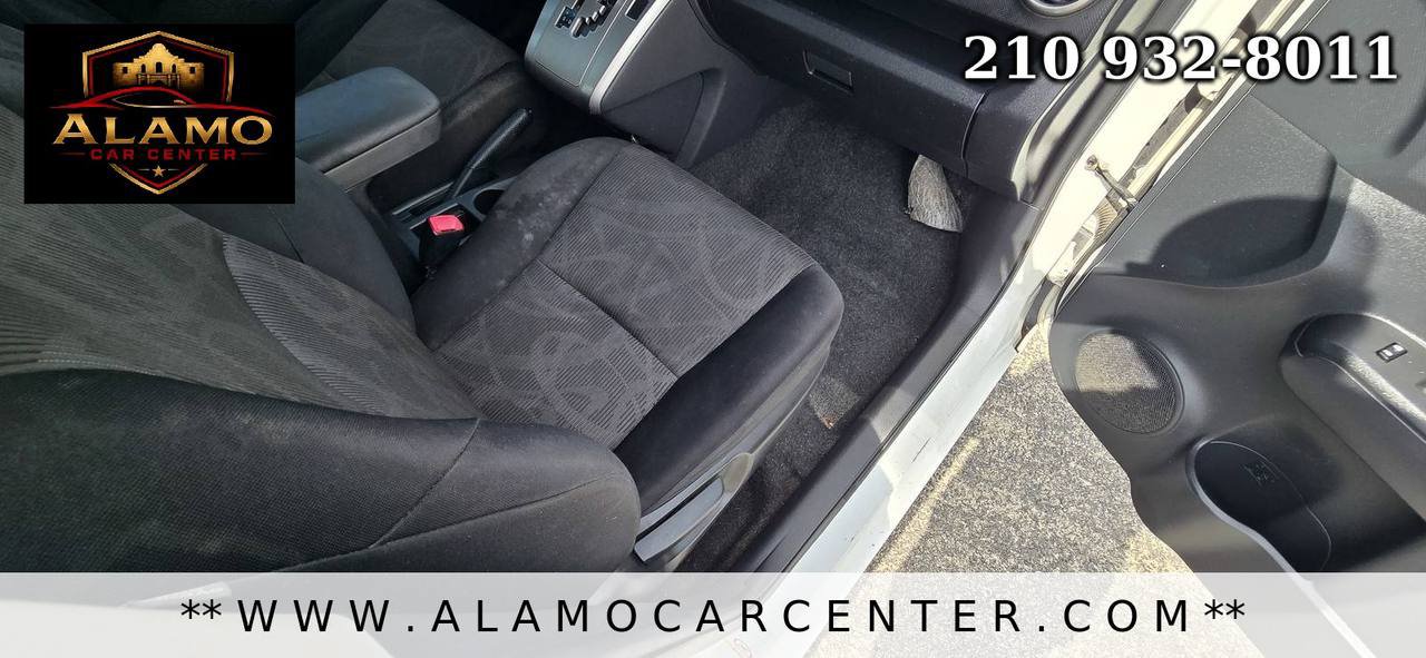 Used 2014 Scion xB FWD image 16
