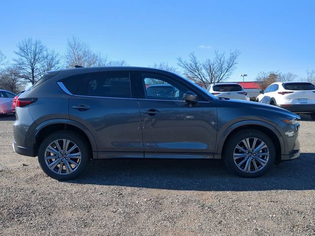 New 2025 MAZDA CX-5 Signature image 3