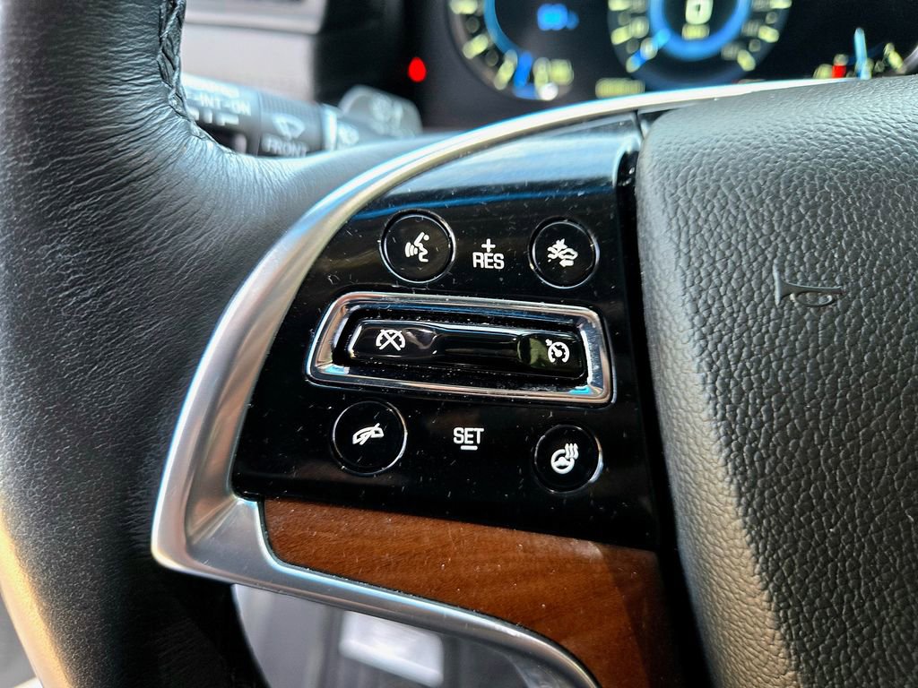 Used 2019 Cadillac Escalade Premium Luxury image 14