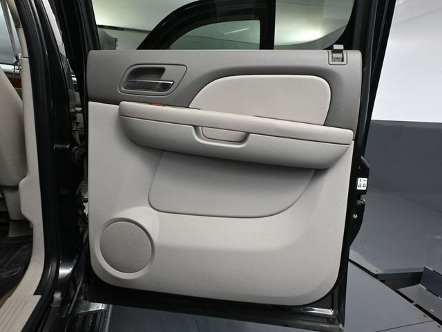 Used 2010 Chevrolet Silverado 1500 LTZ image 39