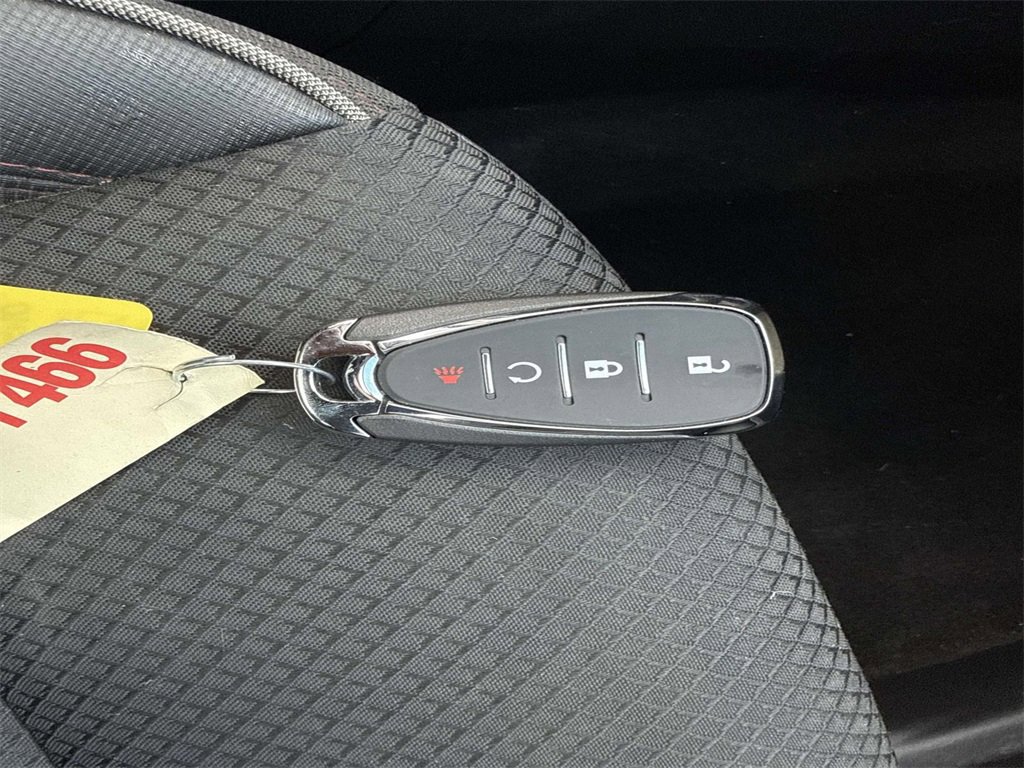 Used 2023 Chevrolet TrailBlazer RS w/ Sun and Liftgate Package image 37