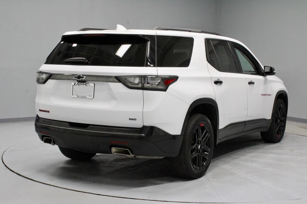 Used 2021 Chevrolet Traverse Premier w/ Redline Edition AWD/4WD image 12