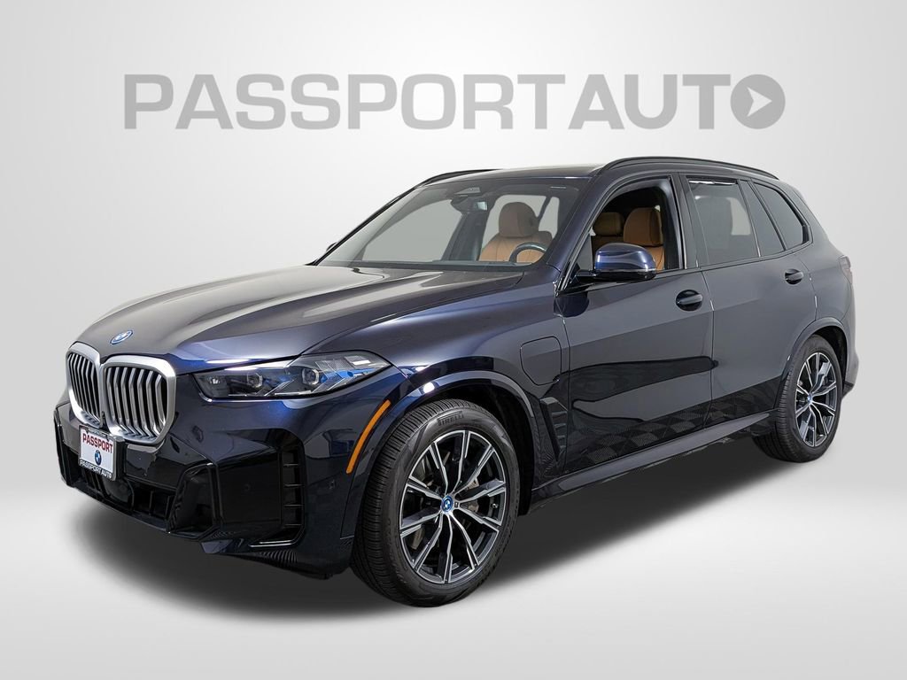 Used 2025 BMW X5 xDrive50e w/ M Sport Package AWD/4WD image 1