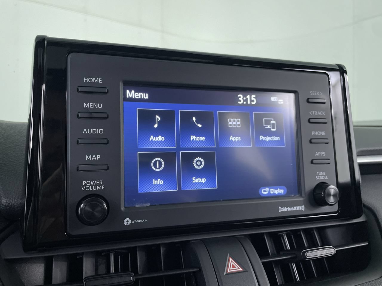 Used 2021 Toyota RAV4 XLE w/ Convenience Package AWD/4WD image 15