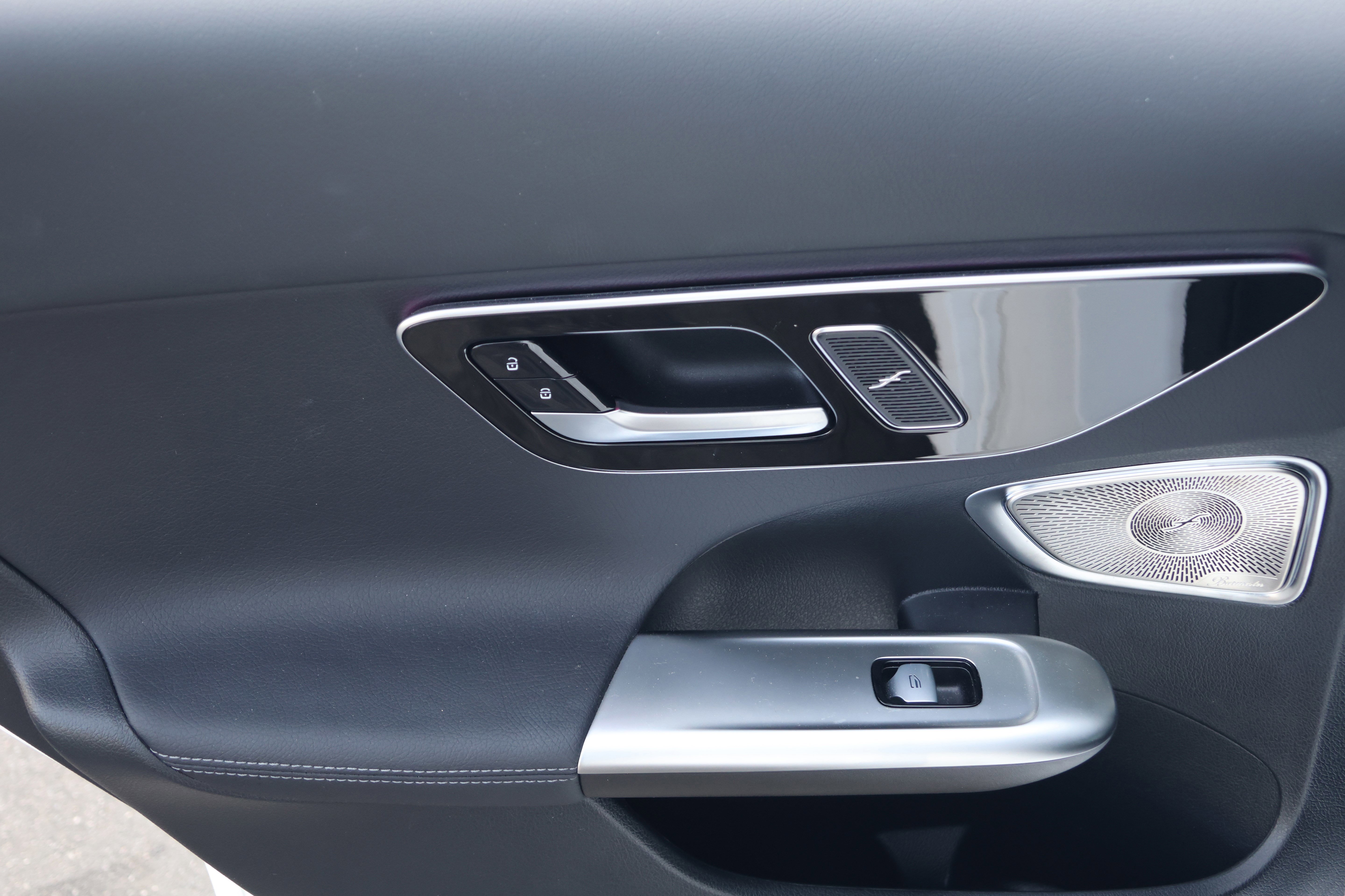 Used 2024 Mercedes-Benz C 300 4MATIC Sedan image 32