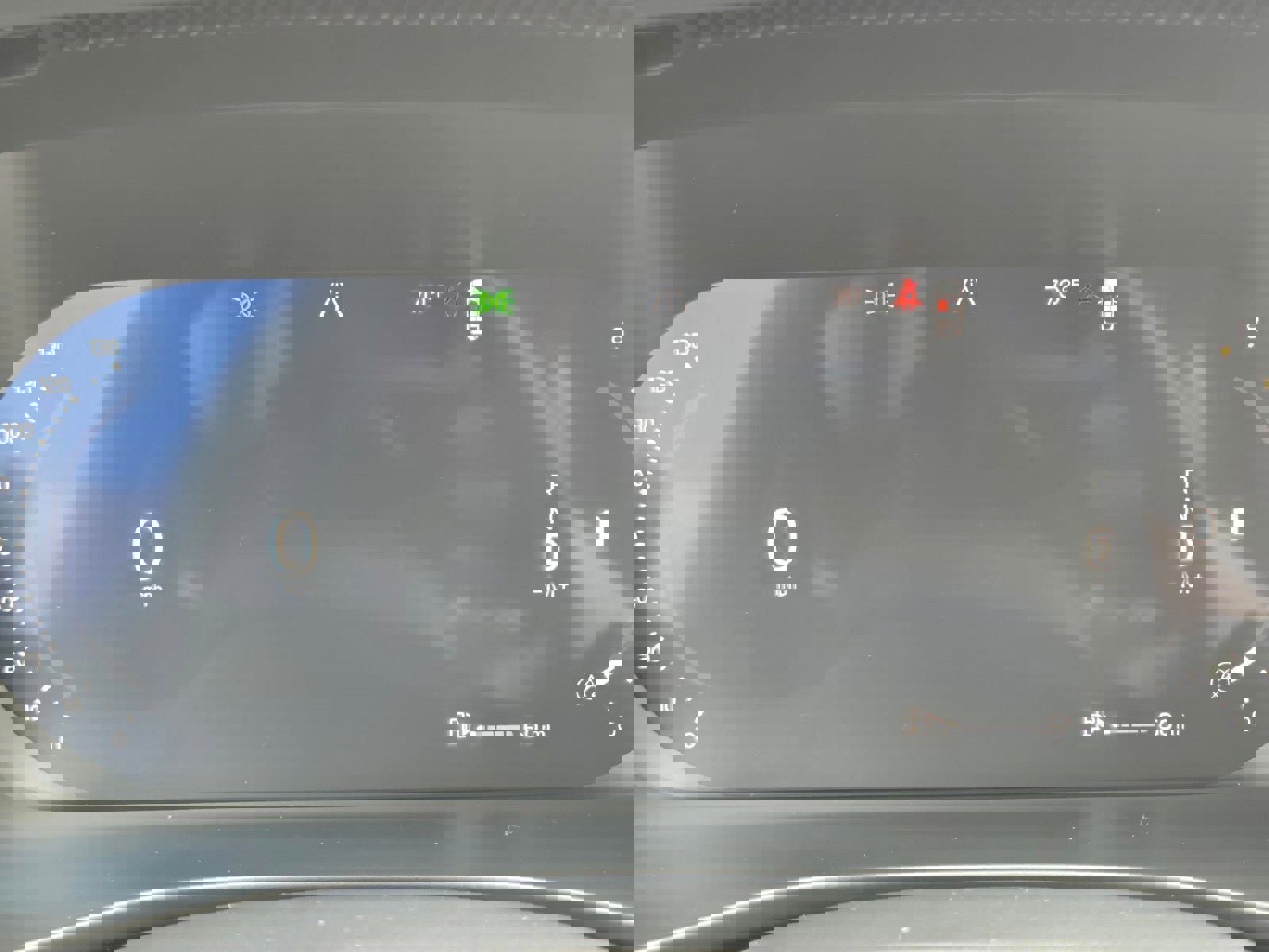 New 2026 Volvo XC40 B5 Ultra w/ Climate Package AWD/4WD image 14