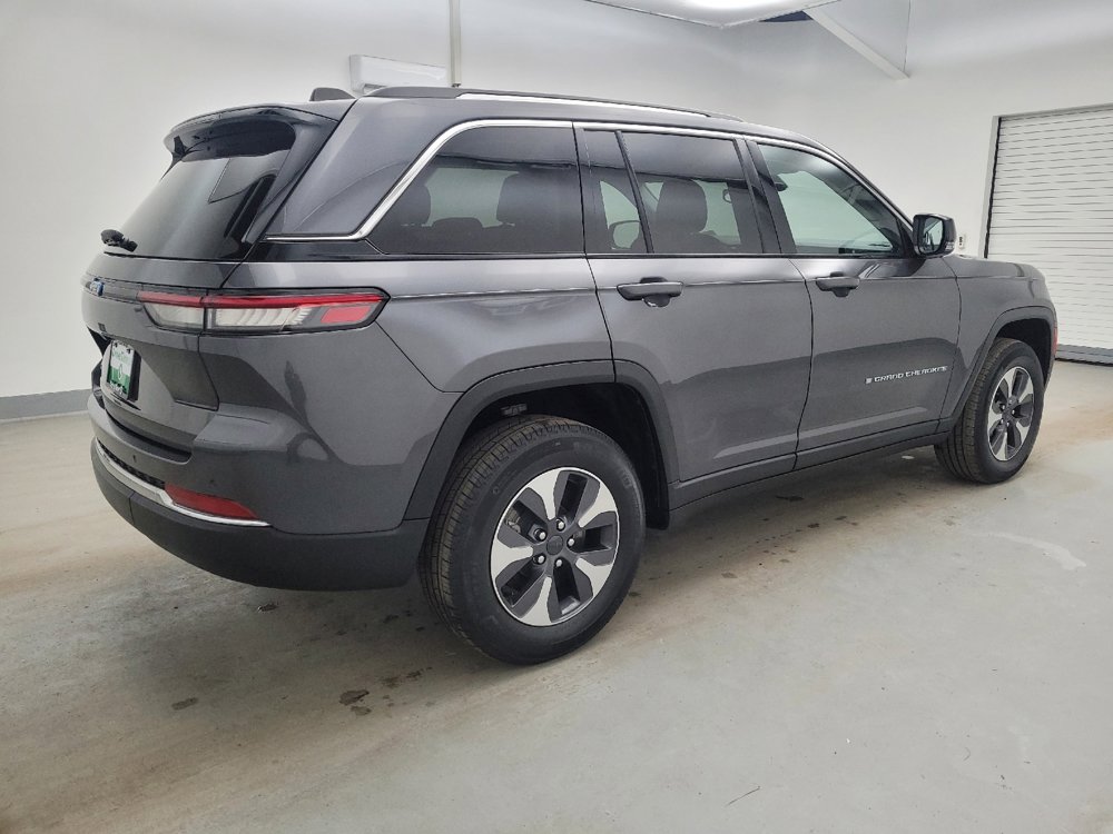 Used 2022 Jeep Grand Cherokee Limited 4xe image 10