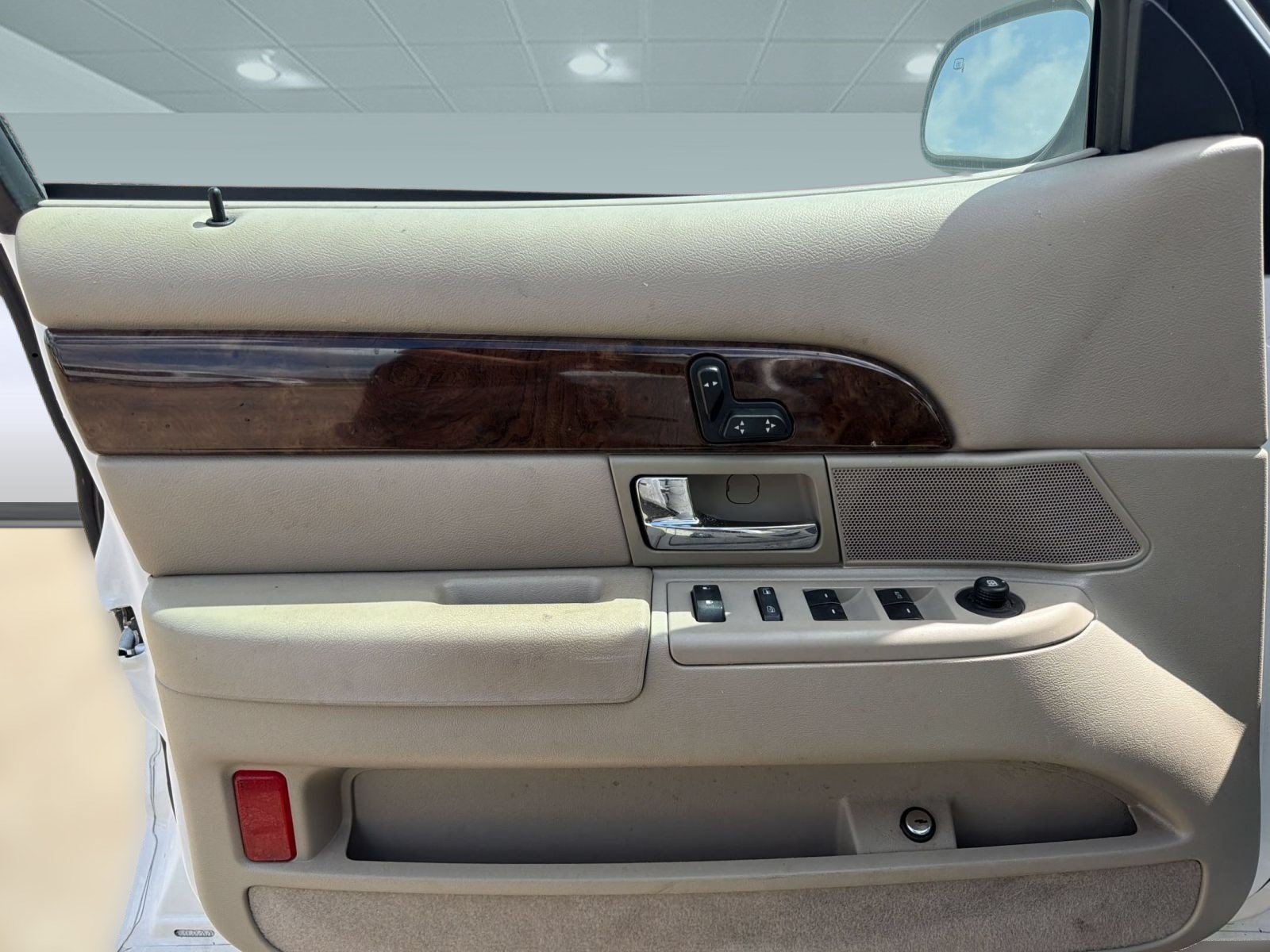 Used 2010 Mercury Grand Marquis LS RWD image 12
