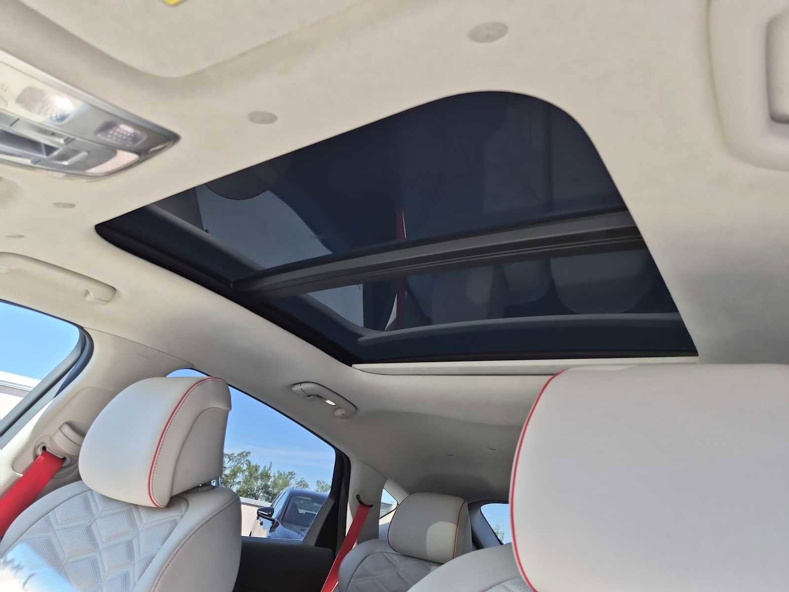 Used 2025 Genesis GV80 3.5T image 18