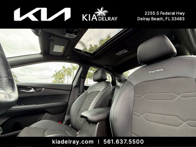 Used 2023 Kia Forte GT-Line w/ GT-Line Premium Package FWD image 19