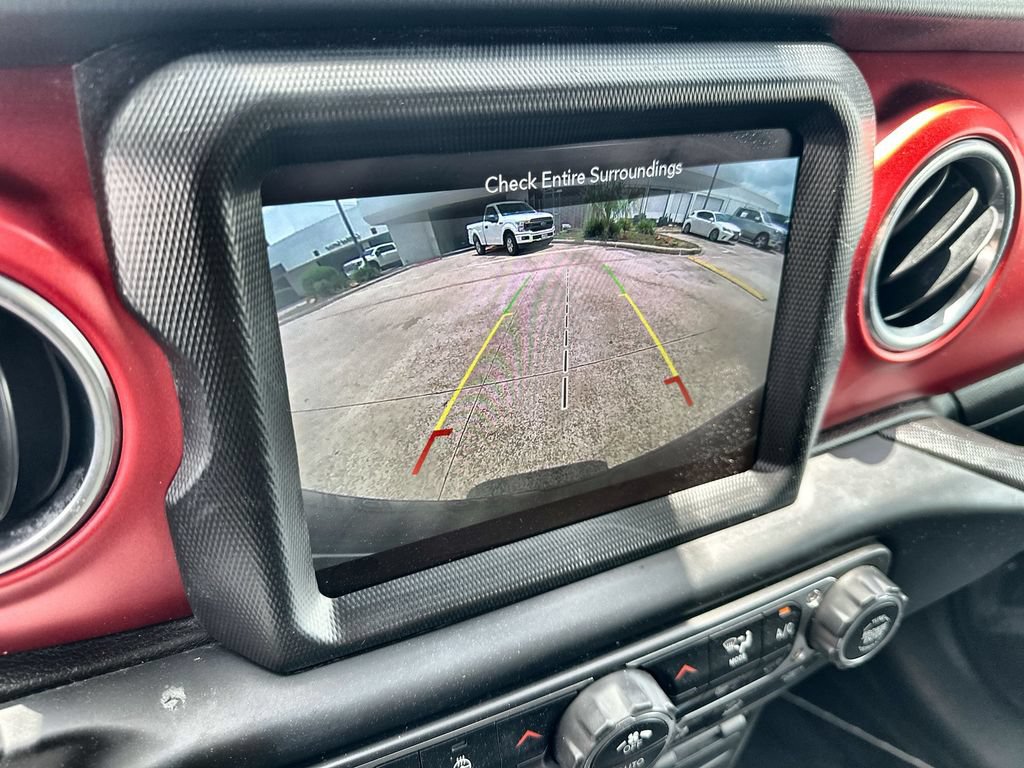 Used 2019 Jeep Wrangler Rubicon AWD/4WD image 29
