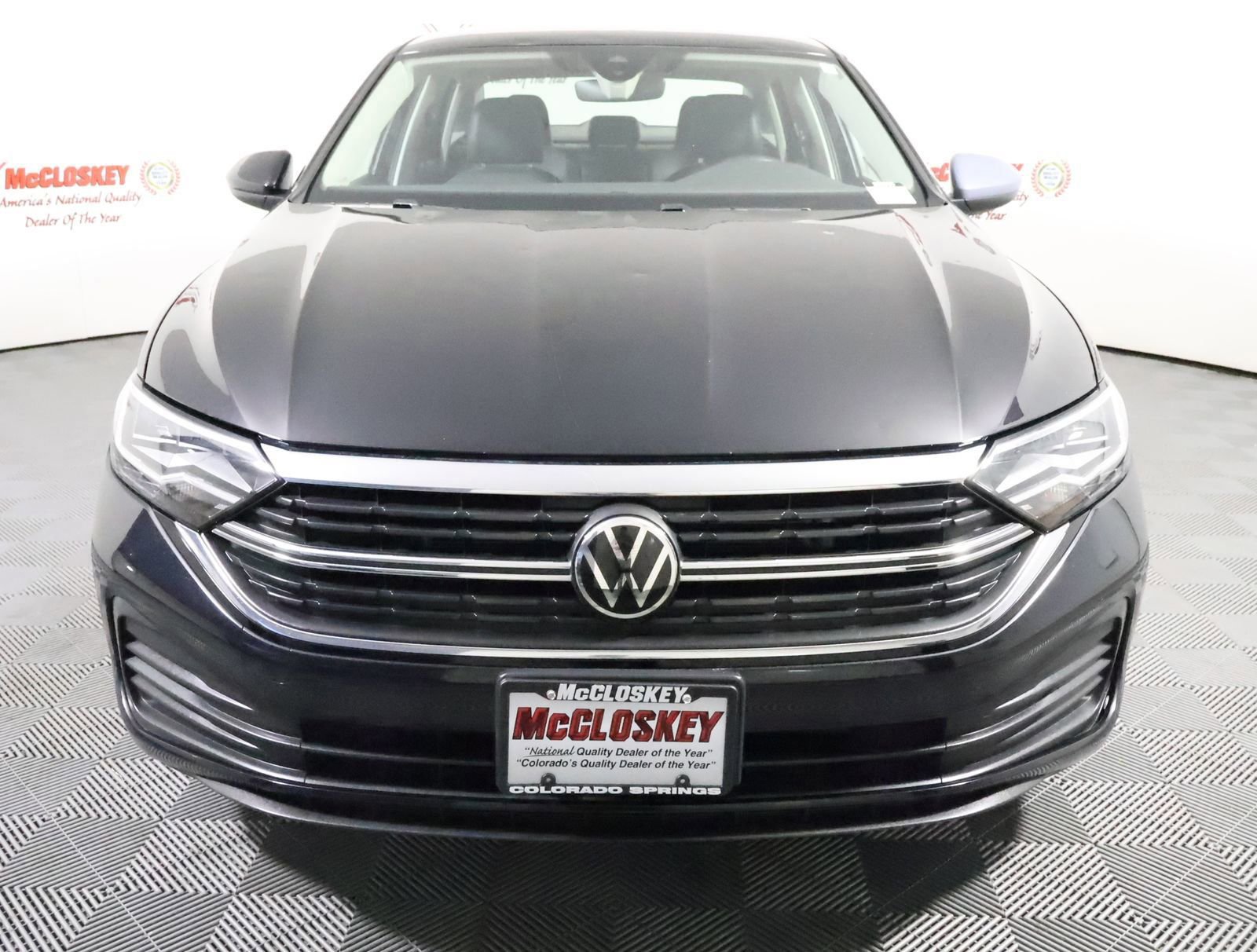 Used 2024 Volkswagen Jetta SE image 20