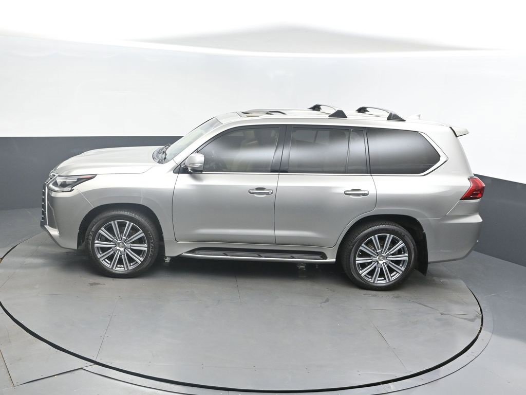 Used 2017 Lexus LX 570 570 image 36