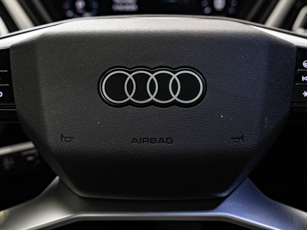 Used 2023 Audi Q4 e-tron Premium Plus w/ Premium Plus RWD image 31
