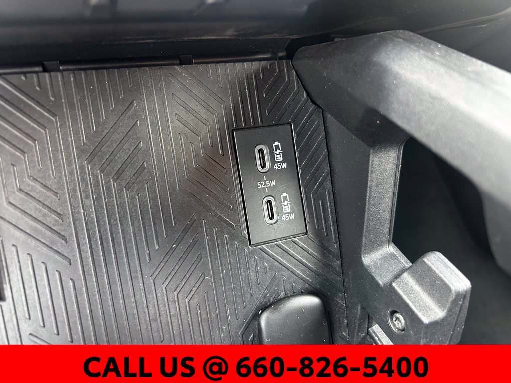 Used 2024 Toyota Tacoma TRD Off-Road AWD/4WD image 20